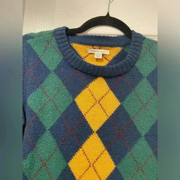 American Eagle Soft Cropped Blue Argyle Crew Neck Pullover Sweater Size XS - Picture 4 of 10